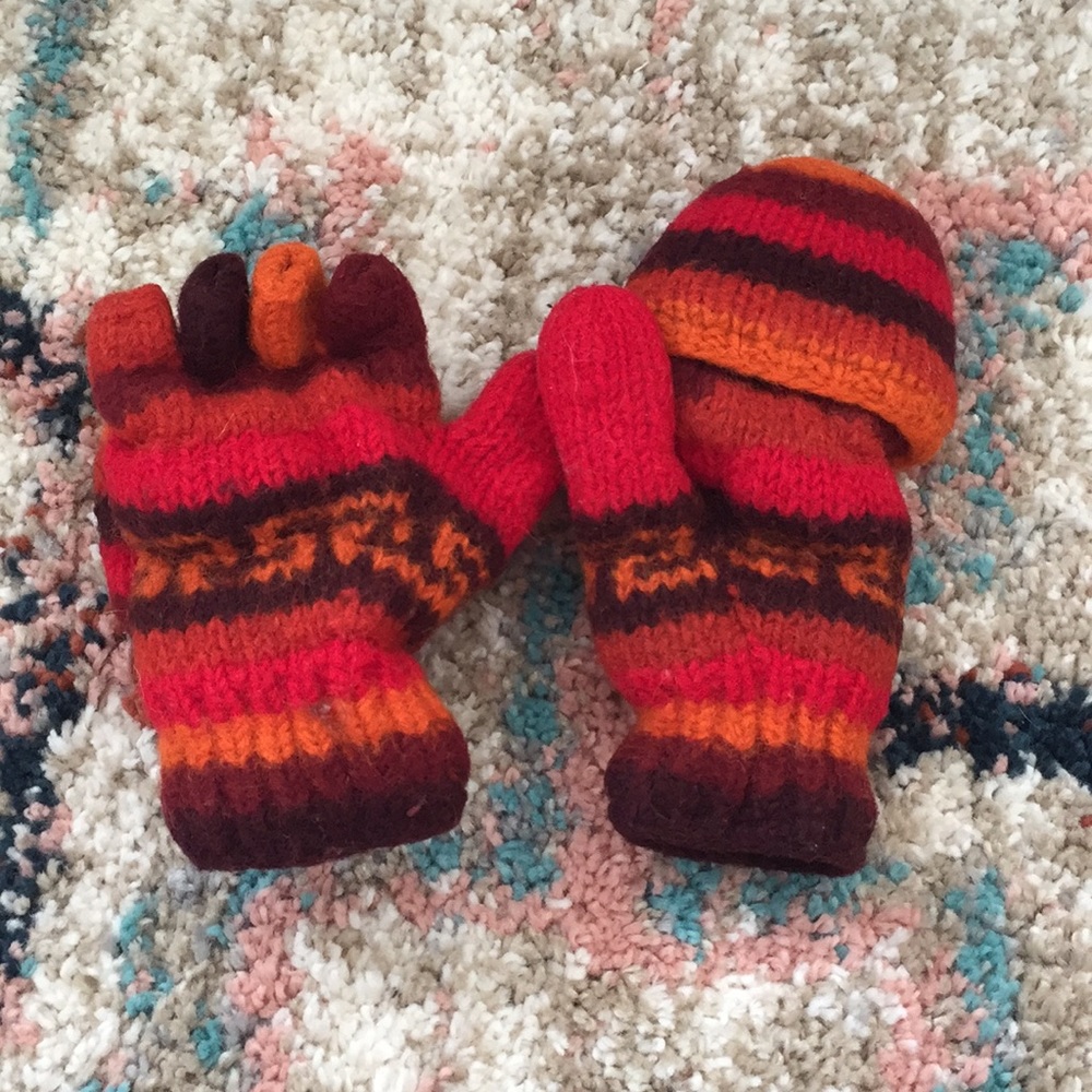 Wool mittens